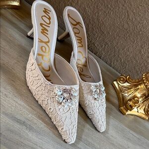 Sam Edelman Kitten Heels. NEW with Tags .